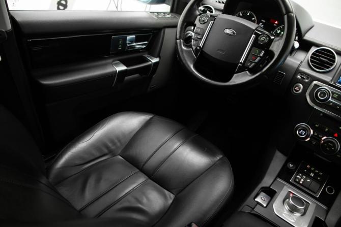 Land Rover Discovery IV Рестайлинг с пробегом 2015 года, цена 1 875 000 рублей, 297040 км, внедорожник, Автокод Объявления