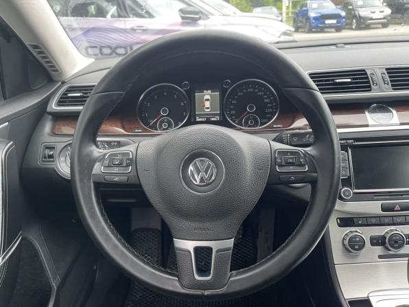 Volkswagen Passat B7 с пробегом 2012 года, цена 1 104 500 рублей, 280426 км, седан, Автокод Объявления