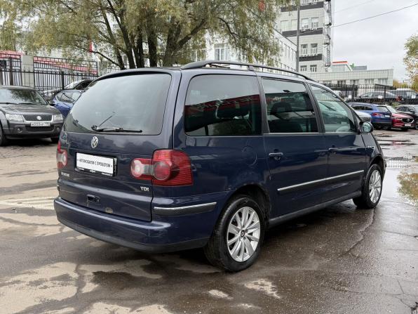 Volkswagen Sharan I Рестайлинг 2 с пробегом 2009 года, цена 650 000 рублей, 465000 км, минивэн, Автокод Объявления