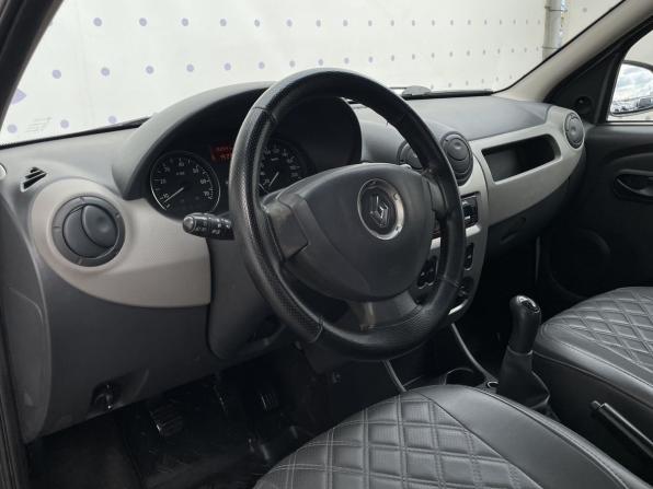 Renault Logan I Рестайлинг с пробегом 2011 года, цена 550 000 рублей, 132640 км, седан, Автокод Объявления