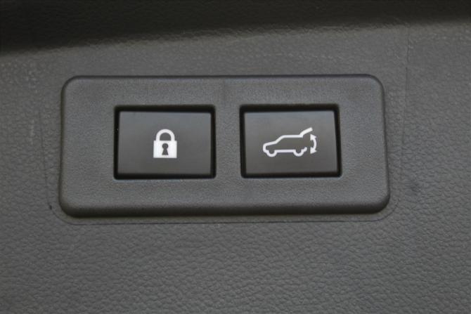 Subaru Outback VI с пробегом 2022 года, цена 4 195 000 рублей, 69637 км, универсал, Автокод Объявления