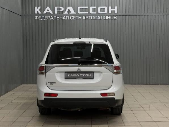 Mitsubishi Outlander III с пробегом 2014 года, цена 1 369 000 рублей, 184875 км, внедорожник, Автокод Объявления