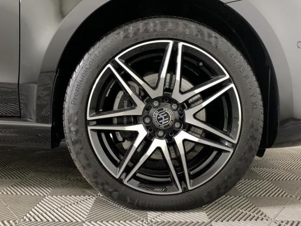 Mercedes-Benz V-Класс III (W447) Рестайлинг с пробегом 2022 года, цена 14 500 000 рублей, 43 км, минивэн, Автокод Объявления