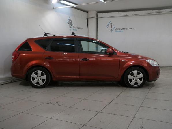 Kia Ceed I с пробегом 2009 года, цена 799 800 рублей, 108000 км, универсал, Автокод Объявления