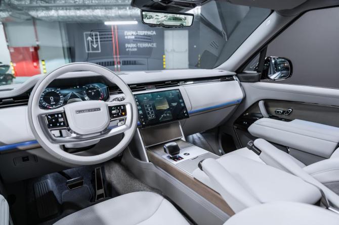 Новый Land Rover Range Rover V 2025 года, цена 35 500 000 рублей, внедорожник, Автокод Объявления