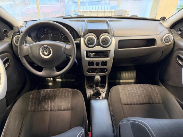 Renault Logan I Рестайлинг с пробегом 2013 года, цена 535 000 рублей, 172000 км, седан, Автокод Объявления