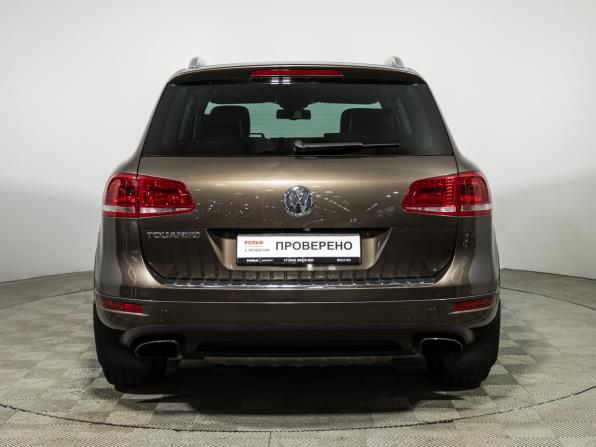 Volkswagen Touareg II с пробегом 2013 года, цена 2 419 700 рублей, 137045 км, внедорожник, Автокод Объявления