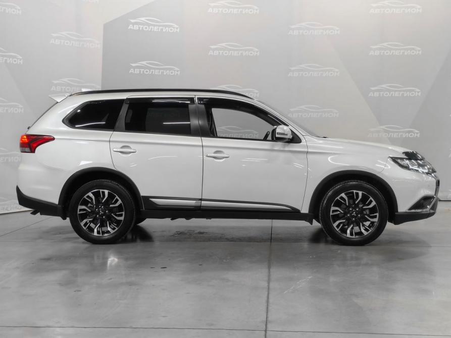 Mitsubishi Outlander III Рестайлинг 3 Новосибирск  - изображение 6