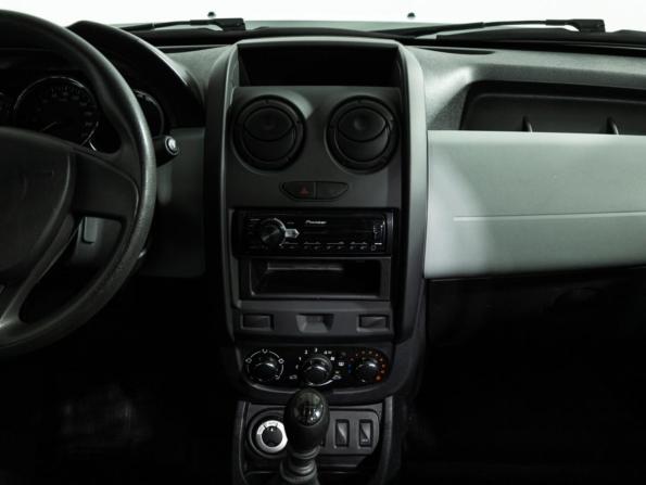 Renault Duster I Рестайлинг с пробегом 2017 года, цена 1 309 777 рублей, 40000 км, внедорожник, Автокод Объявления