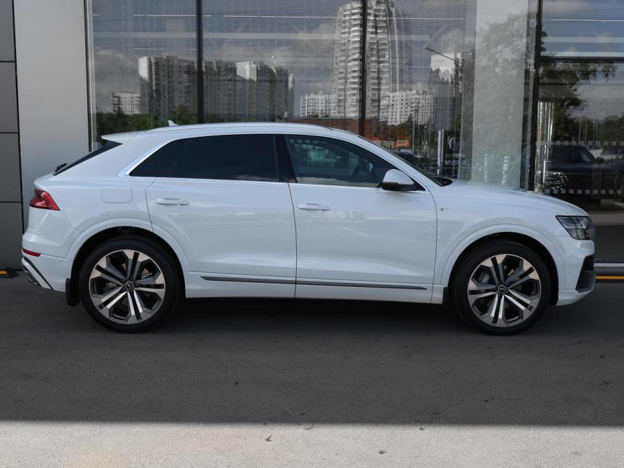 Audi Q8 I (4M) Москва  - изображение 5