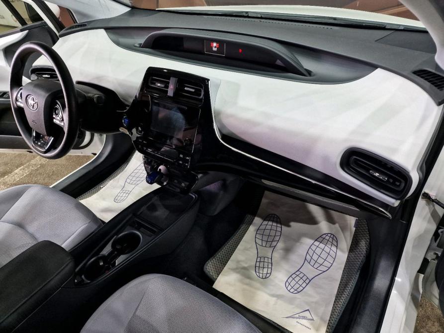 Toyota Prius IV Рестайлинг (XW50) Ставрополь  - изображение 11