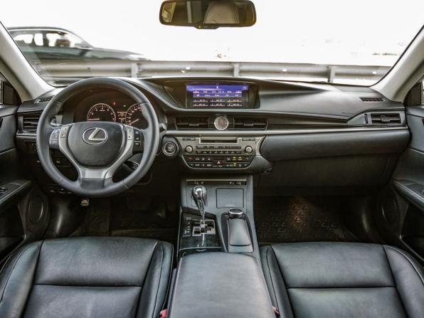 Lexus ES VI с пробегом 2013 года, цена 1 898 000 рублей, 156320 км, седан, Автокод Объявления