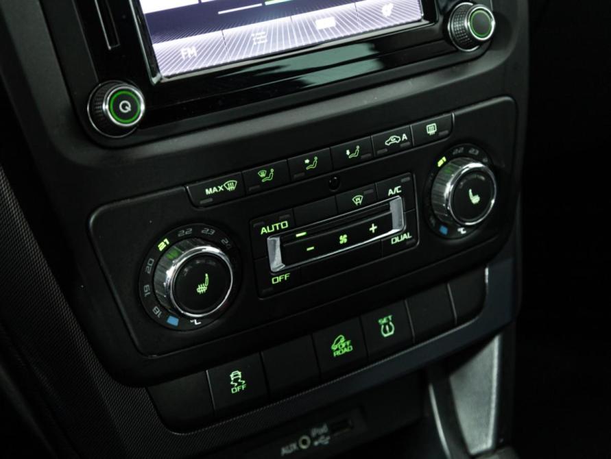 Skoda Yeti I Рестайлинг Санкт-Петербург  - изображение 17