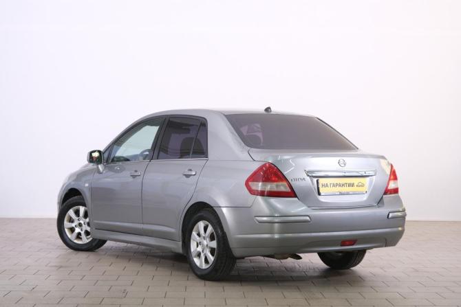 Nissan Tiida I Рестайлинг с пробегом 2011 года, цена 719 000 рублей, 197000 км, седан, Автокод Объявления