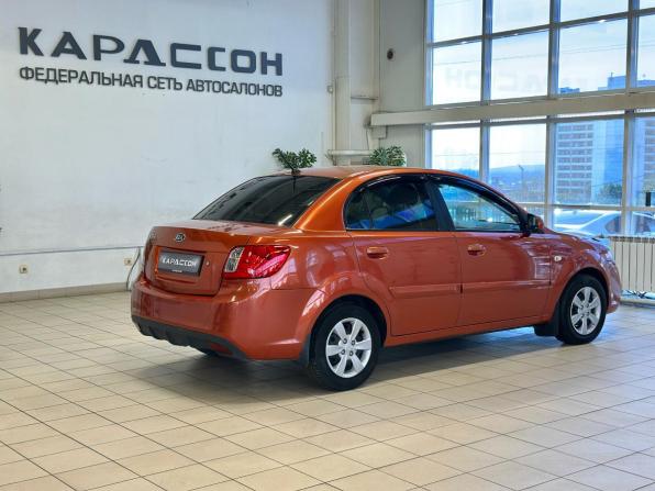 Kia Rio II Рестайлинг с пробегом 2011 года, цена 499 000 рублей, 210000 км, седан, Автокод Объявления