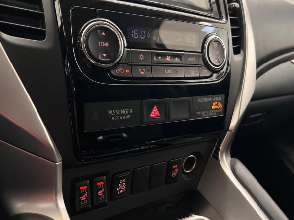 Mitsubishi Pajero Sport III с пробегом 2019 года, цена 3 550 000 рублей, 71380 км, внедорожник, Автокод Объявления