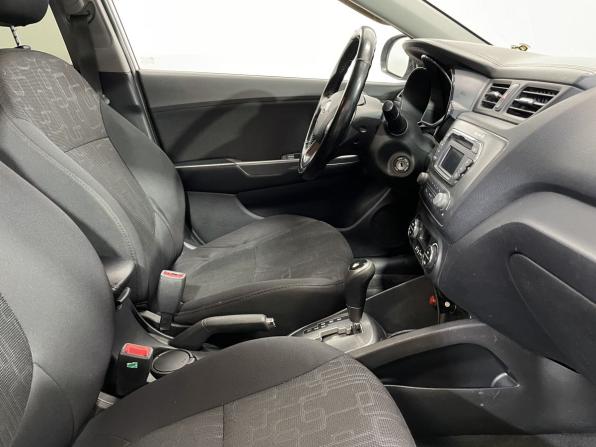 Kia Rio III с пробегом 2012 года, цена 695 000 рублей, 193025 км, седан, Автокод Объявления