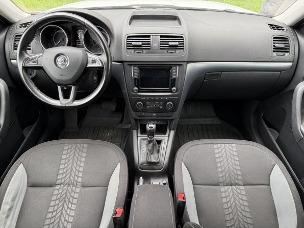 Skoda Yeti I Рестайлинг с пробегом 2017 года, цена 1 179 000 рублей, 253013 км, внедорожник, Автокод Объявления