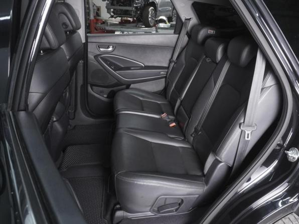 Hyundai Santa Fe III с пробегом 2015 года, цена 1 930 000 рублей, 142125 км, внедорожник, Автокод Объявления