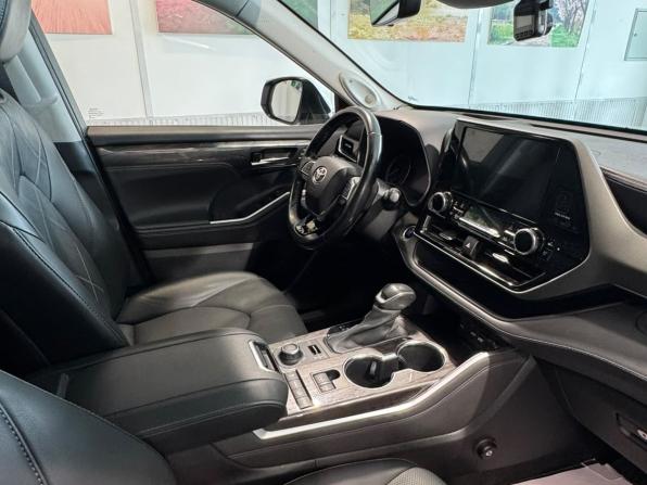 Toyota Highlander IV (XU70) с пробегом 2021 года, цена 4 799 000 рублей, 96558 км, внедорожник, Автокод Объявления