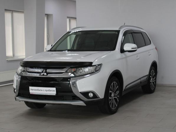 Mitsubishi Outlander III Рестайлинг 2 с пробегом 2015 года, цена 1 559 900 рублей, 223398 км, внедорожник, Автокод Объявления