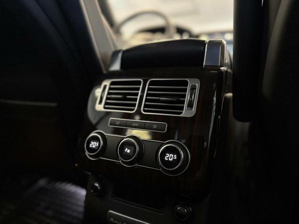 Land Rover Range Rover IV с пробегом 2014 года, цена 4 650 000 рублей, 119763 км, внедорожник, Автокод Объявления