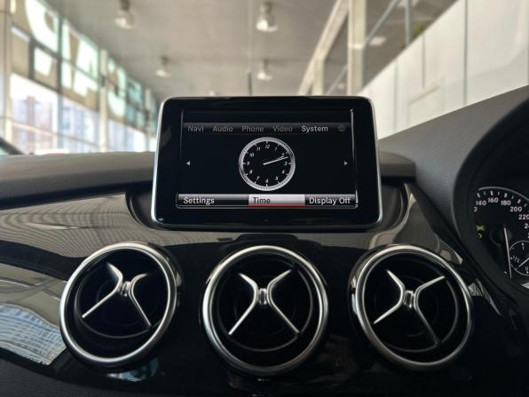 Mercedes-Benz B-Класс II (W246) с пробегом 2013 года, цена 1 420 000 рублей, 106682 км, хэтчбек, Автокод Объявления