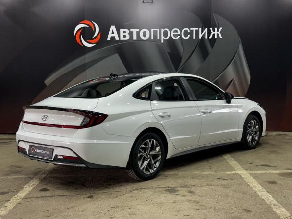 Hyundai Sonata VIII (DN8) с пробегом 2021 года, цена 2 040 000 рублей, 51300 км, седан, Автокод Объявления