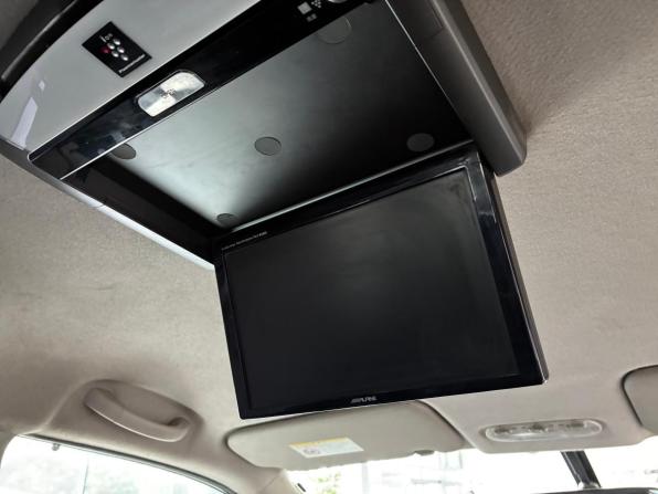 Nissan Serena IV (C26) с пробегом 2013 года, цена 990 000 рублей, 180000 км, минивэн, Автокод Объявления