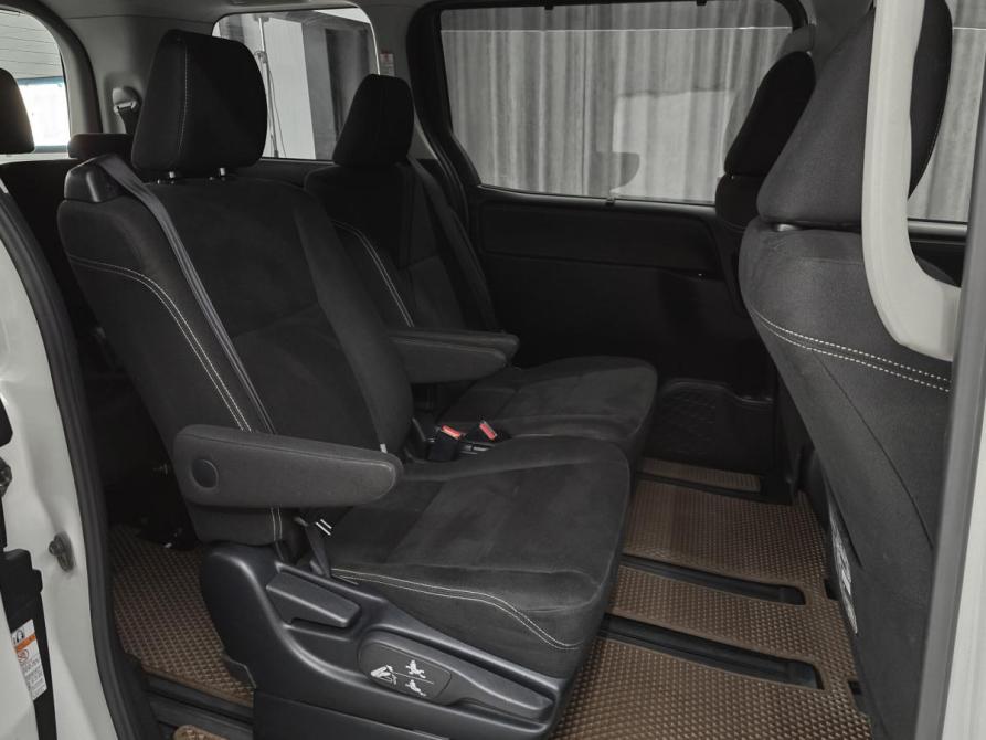 Toyota Esquire I Красноярск  - изображение 17