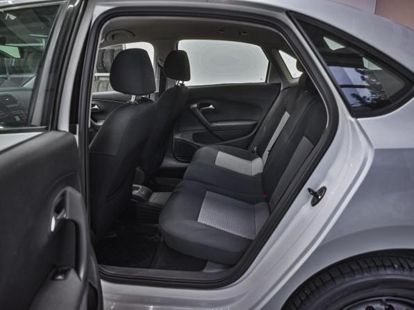 Volkswagen Polo V с пробегом 2015 года, цена 691 850 рублей, 198000 км, седан, Автокод Объявления