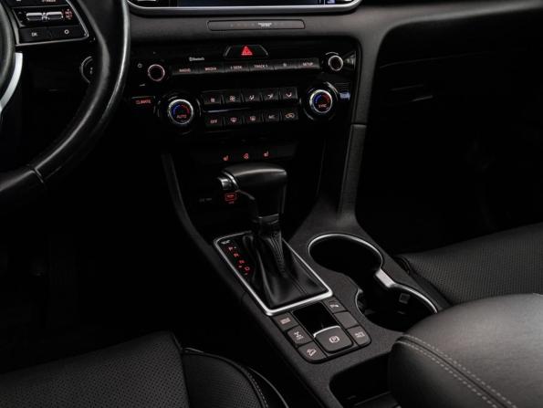 Kia Sportage IV Рестайлинг с пробегом 2021 года, цена 2 891 295 рублей, 63303 км, внедорожник, Автокод Объявления