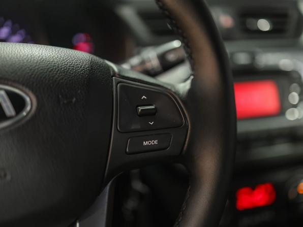 Kia Rio III с пробегом 2013 года, цена 899 000 рублей, 148630 км, седан, Автокод Объявления