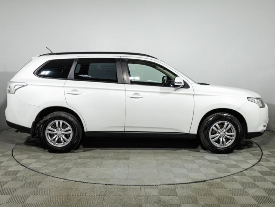 Mitsubishi Outlander III Санкт-Петербург  - изображение 4