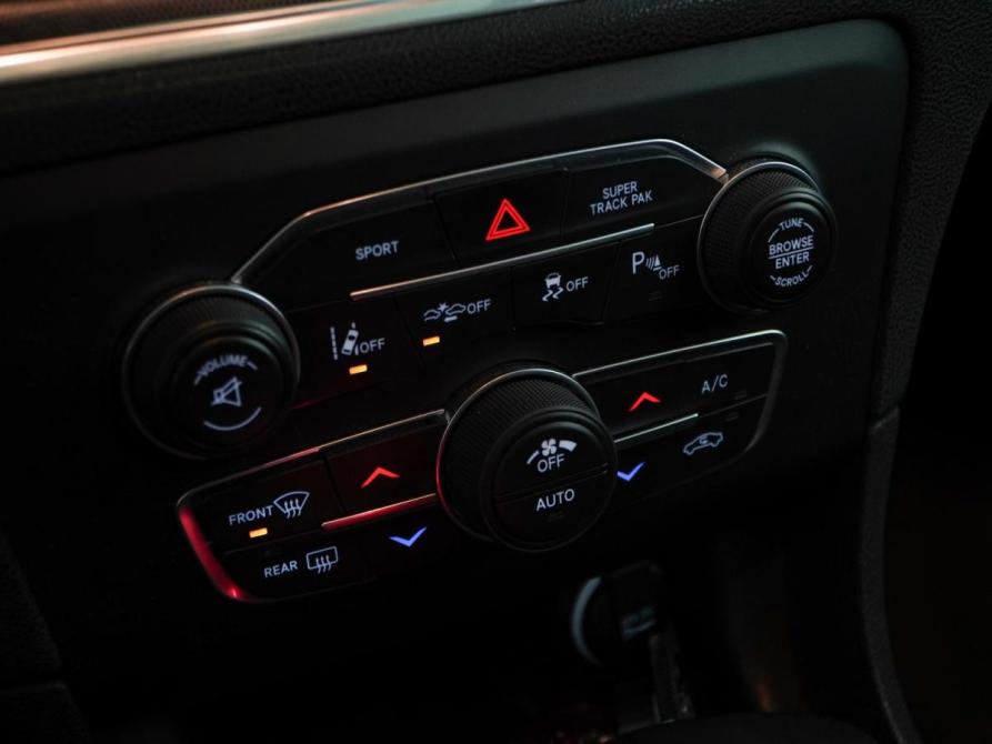 Dodge Charger VII (LD) Рестайлинг Москва  - изображение 15