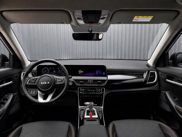 Kia Seltos I Рестайлинг с пробегом 2025 года, цена 1 987 000 рублей, 30 км, внедорожник, Автокод Объявления