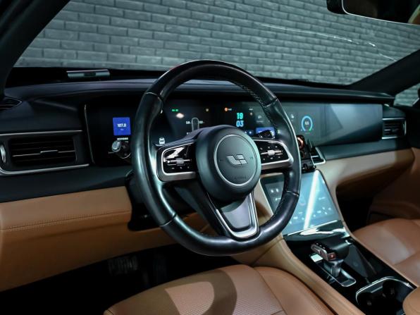Li Auto (Lixiang) One I с пробегом 2021 года, цена 3 680 000 рублей, 88698 км, внедорожник, Автокод Объявления