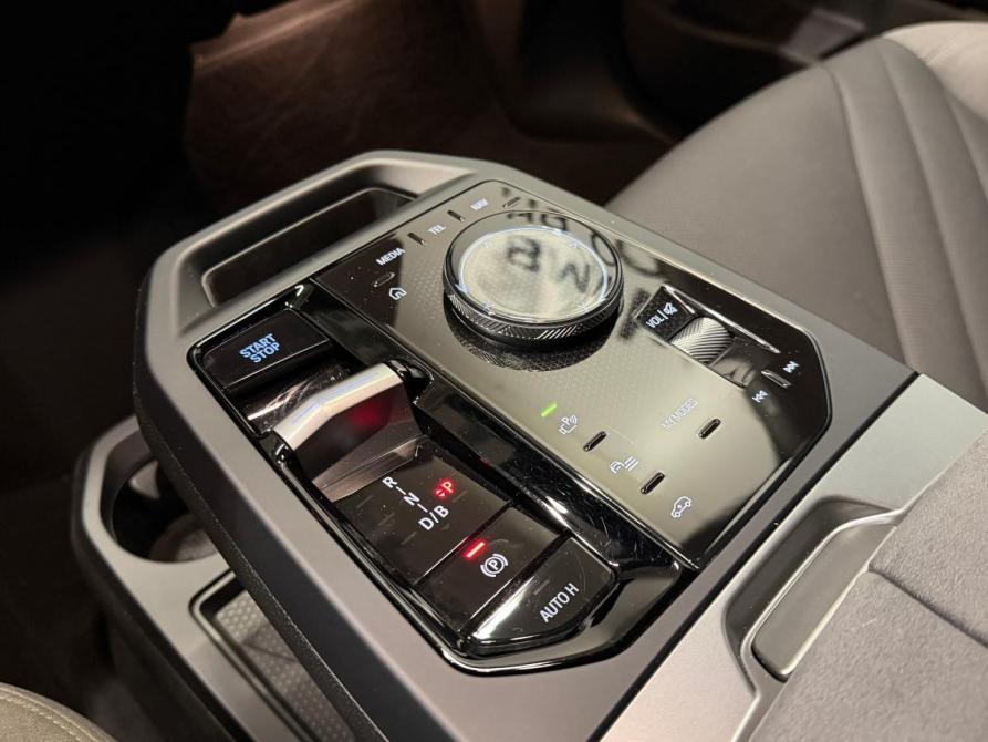 BMW iX I (I20) Рестайлинг Санкт-Петербург  - изображение 19