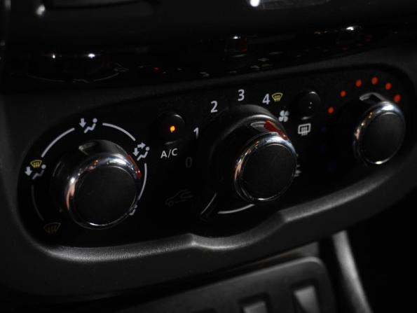 Renault Duster I Рестайлинг с пробегом 2016 года, цена 1 284 000 рублей, 167819 км, внедорожник, Автокод Объявления