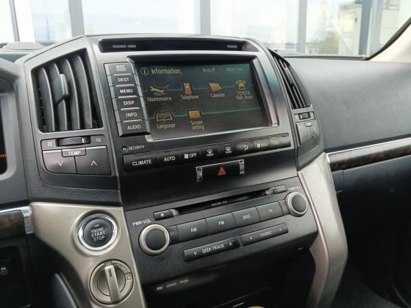 Toyota Land Cruiser 200 Series с пробегом 2008 года, цена 2 649 000 рублей, 366364 км, внедорожник, Автокод Объявления
