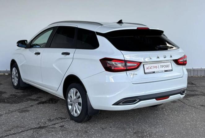 Lada (ВАЗ) Vesta I Рестайлинг (NG) с пробегом 2024 года, цена 1 450 000 рублей, 22749 км, универсал, Автокод Объявления