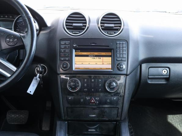 Mercedes-Benz M-Класс II (W164) Рестайлинг с пробегом 2009 года, цена 1 249 000 рублей, 290000 км, внедорожник, Автокод Объявления