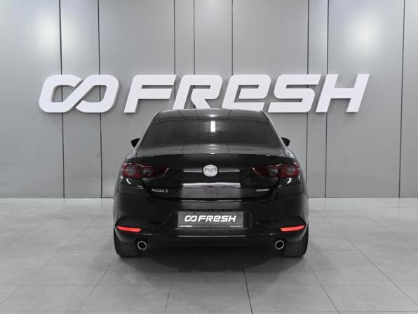 Mazda 3 IV (BP) с пробегом 2019 года, цена 2 399 000 рублей, 65068 км, седан, Автокод Объявления