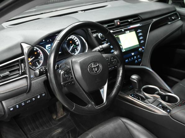 Toyota Camry VIII (XV70) с пробегом 2018 года, цена 2 800 000 рублей, 113555 км, седан, Автокод Объявления