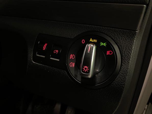 Volkswagen Touran I Рестайлинг 2 с пробегом 2013 года, цена 1 250 000 рублей, 117731 км, компактвэн, Автокод Объявления