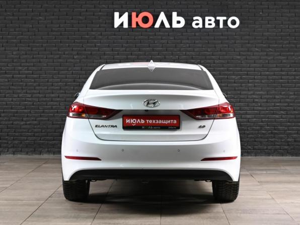 Hyundai Elantra VI (AD) с пробегом 2017 года, цена 1 390 000 рублей, 105528 км, седан, Автокод Объявления