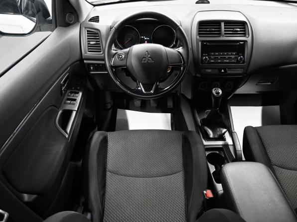 Mitsubishi ASX I Рестайлинг 2 с пробегом 2017 года, цена 1 495 000 рублей, 174441 км, внедорожник, Автокод Объявления