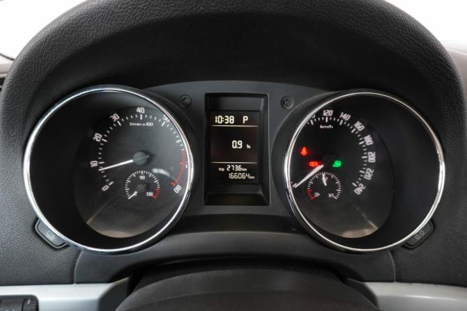 Skoda Yeti I с пробегом 2013 года, цена 875 000 рублей, 166029 км, внедорожник, Автокод Объявления