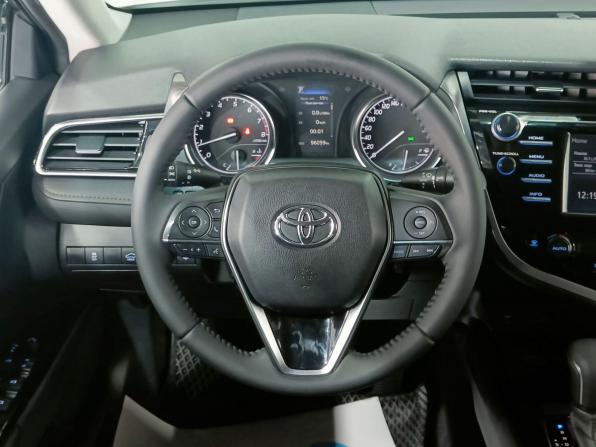 Toyota Camry VIII (XV70) с пробегом 2019 года, цена 2 229 000 рублей, 95000 км, седан, Автокод Объявления