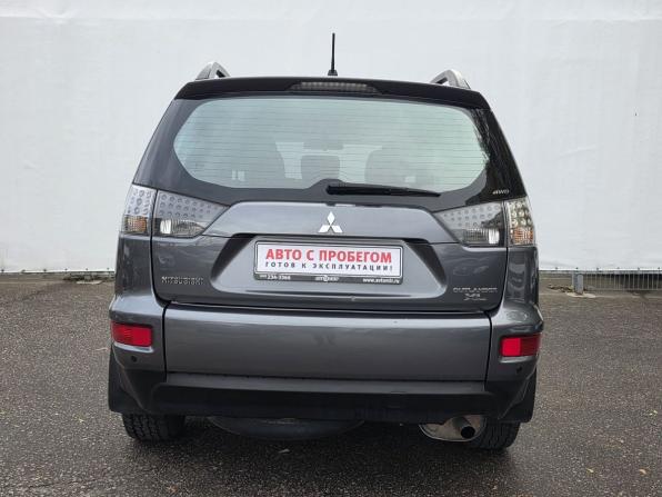 Mitsubishi Outlander II Рестайлинг с пробегом 2011 года, цена 1 060 000 рублей, 204039 км, внедорожник, Автокод Объявления